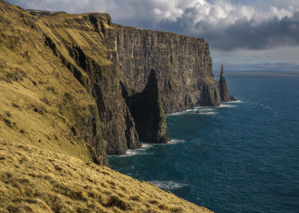 Edge of Stone