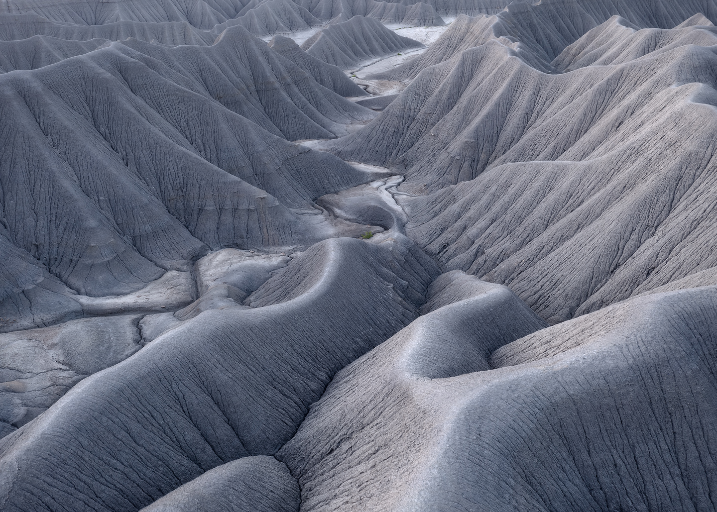 Monotone Hills 