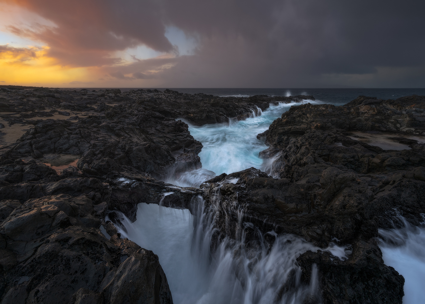 Seascape, water, ocean, sea, mood, drama, sunset, waves, maui, hawaii